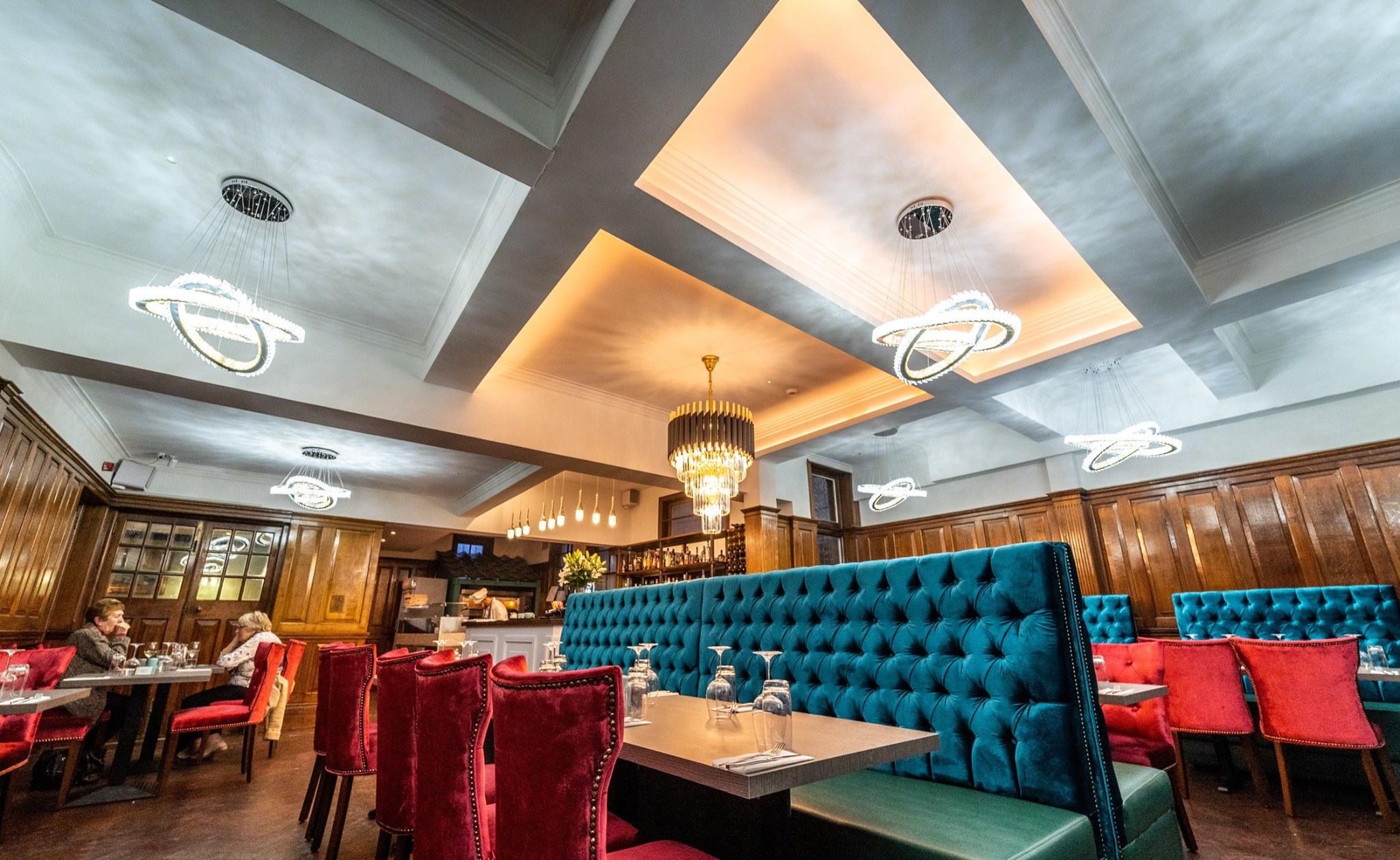 Restaurant With People Picture Facebook