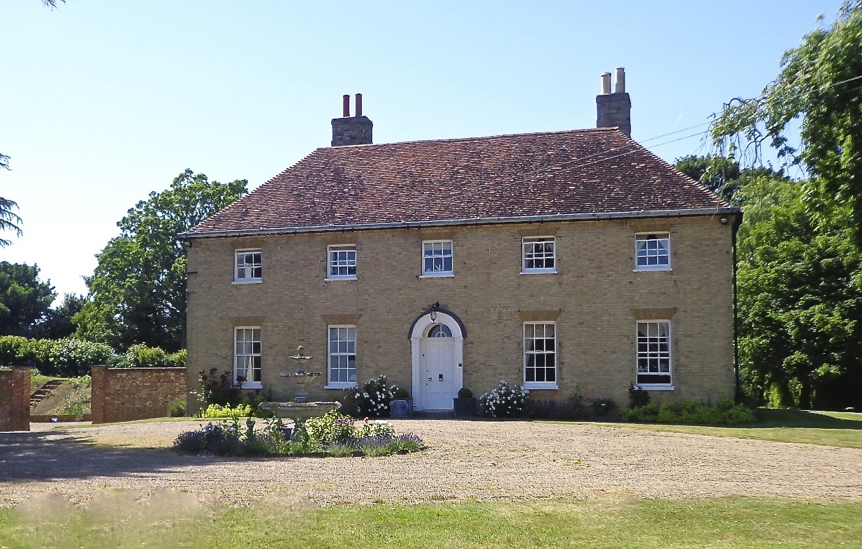 huntingfield-house-exterior.jpeg