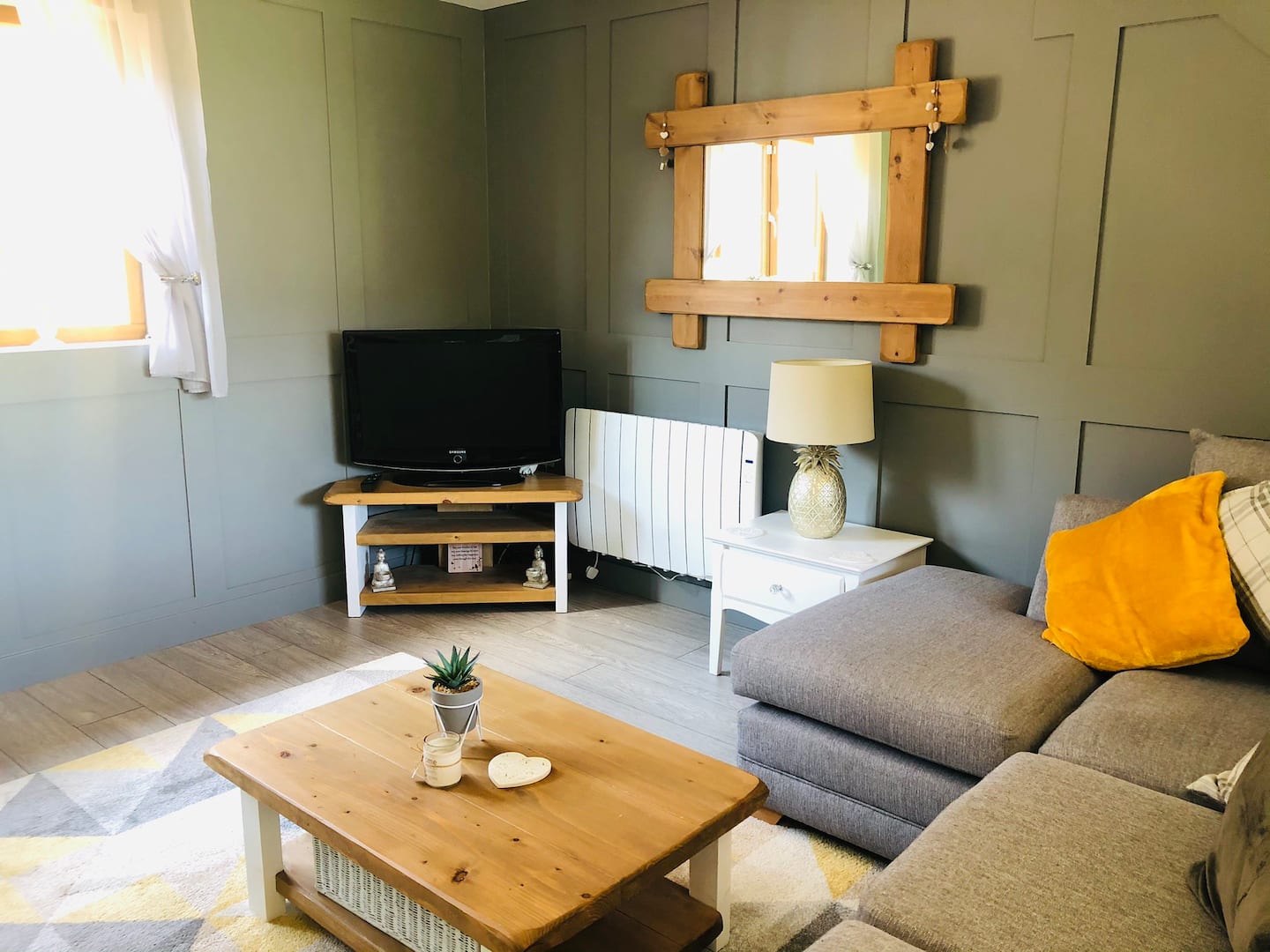 Living Room Cute Cozy Annexe